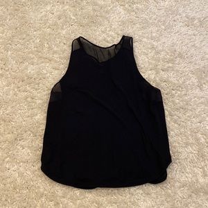 Lululemon tank